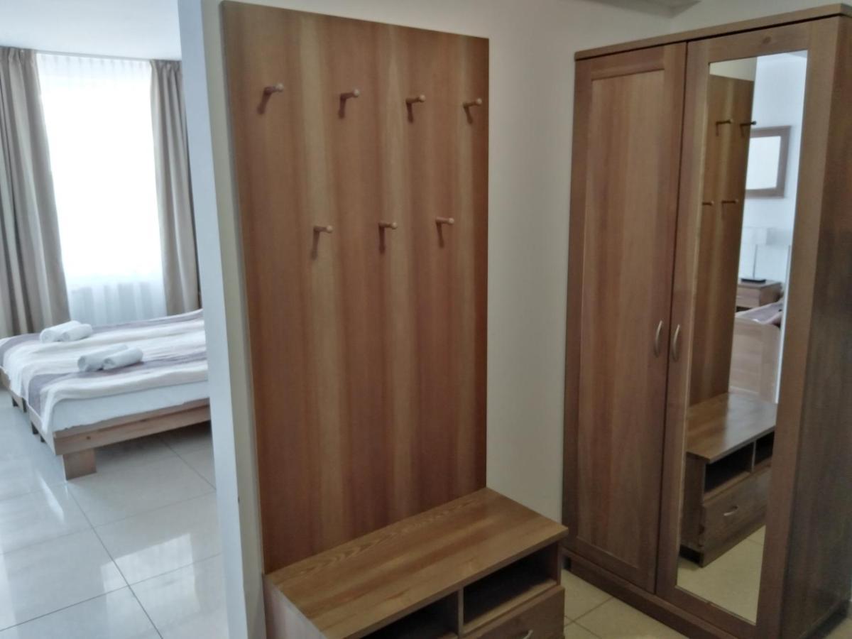 100 Planeta 100 M Od Plazy Apartment *